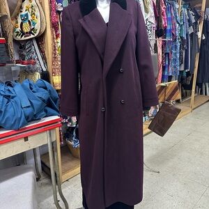 Vintage Women’s Alorna wool trench coat